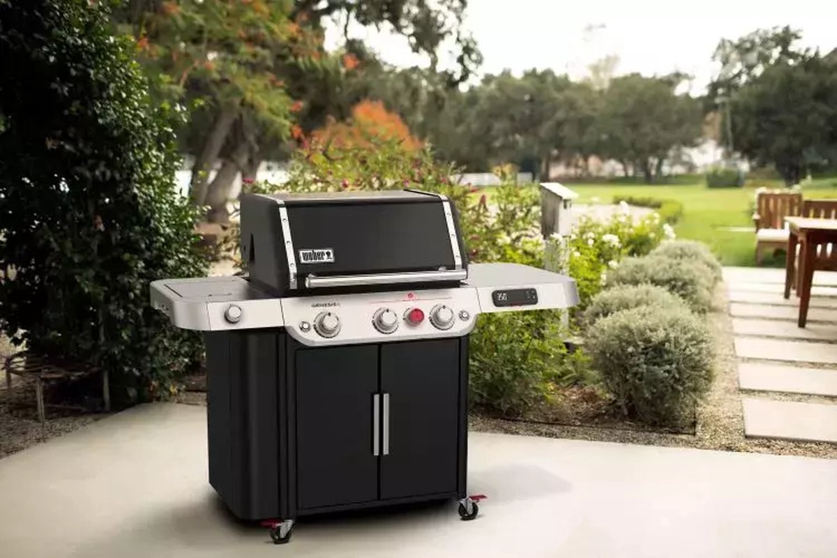 Wat vinden we goed aan de Weber Genesis EPX-335 gasbarbecue zwart