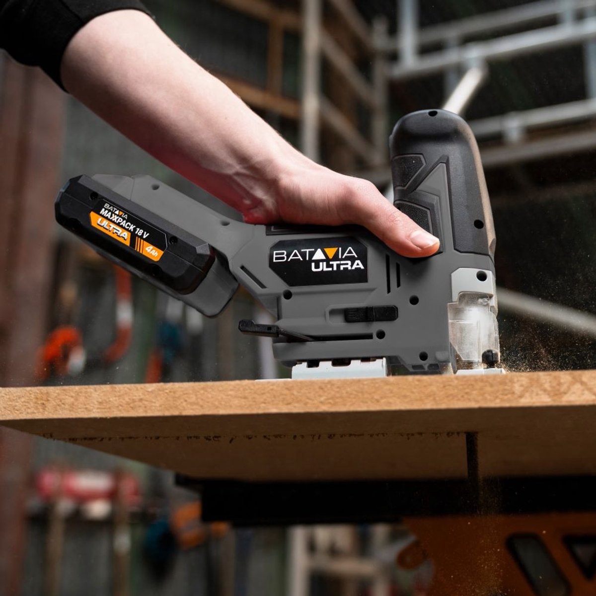 Batavia Accu 18V Brushless Decoupeerzaag Ultra inclusief Accu & Lader