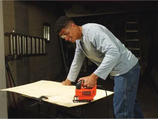 Black & Decker 520W Pendeldecoupeerzaag