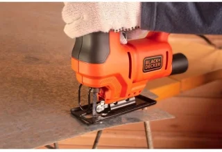 BLACK+DECKER Decoupeerzaag 400W T-blad