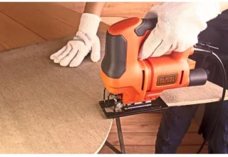 BLACK+DECKER Decoupeerzaag 400W T-blad