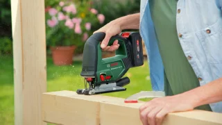 Bosch AdvancedSaw 18V-140 Accudecoupeerzaag