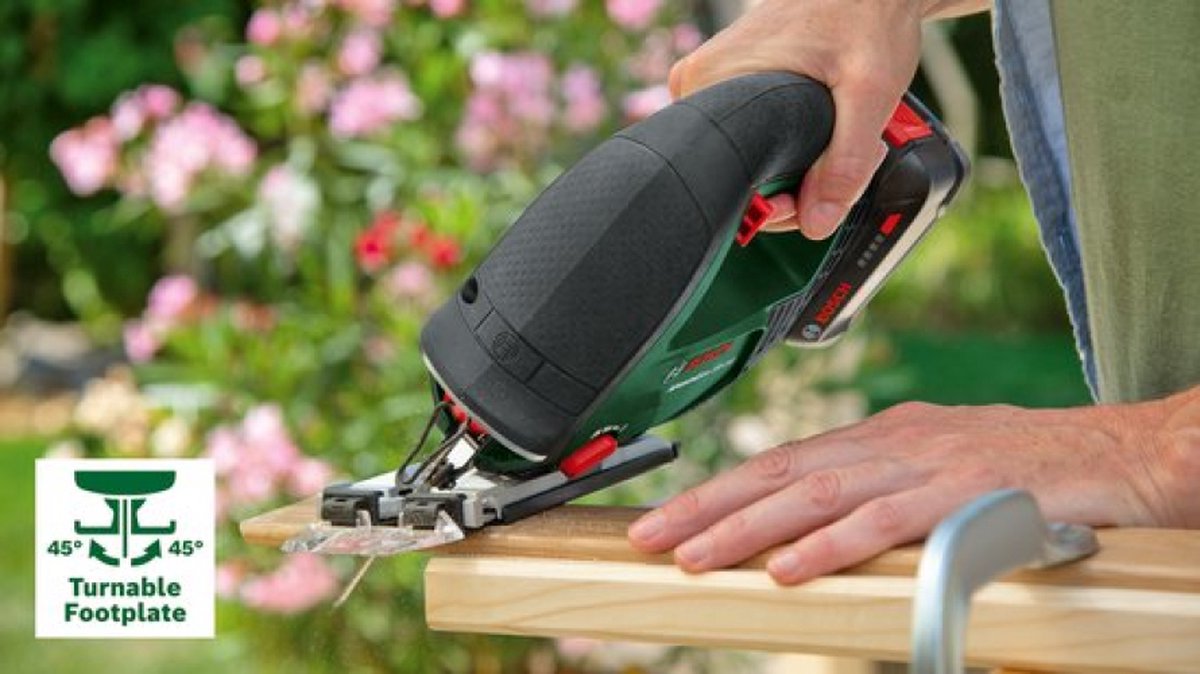 Bosch AdvancedSaw 18V-140 Accudecoupeerzaag Set