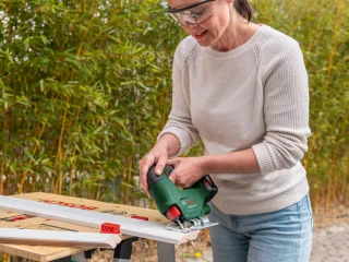 Bosch EasySaw 18V-70 Decoupeerzaag Zonder Accu en Lader