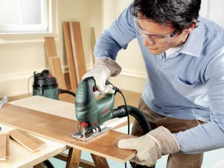 Bosch PST 700 E Decoupeerzaag 500W op snoer