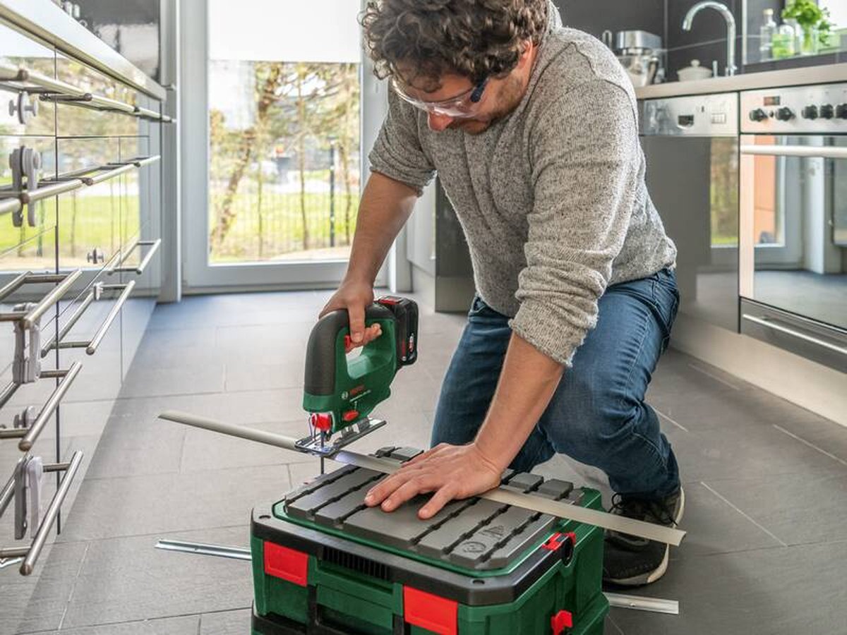 Bosch UniversalSaw 18V-100 Decoupeerzaag Zonder Accu en Lader