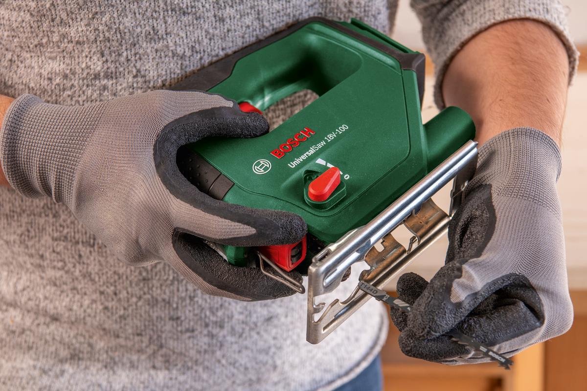Bosch UniversalSaw 18V-100 Decoupeerzaag Zonder Accu en Lader