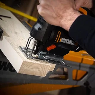 Decoupeerzaag 550W - Handdecoupeerzaag