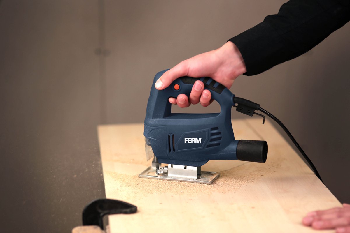 FERM JSM1030 Decoupeerzaag 550W