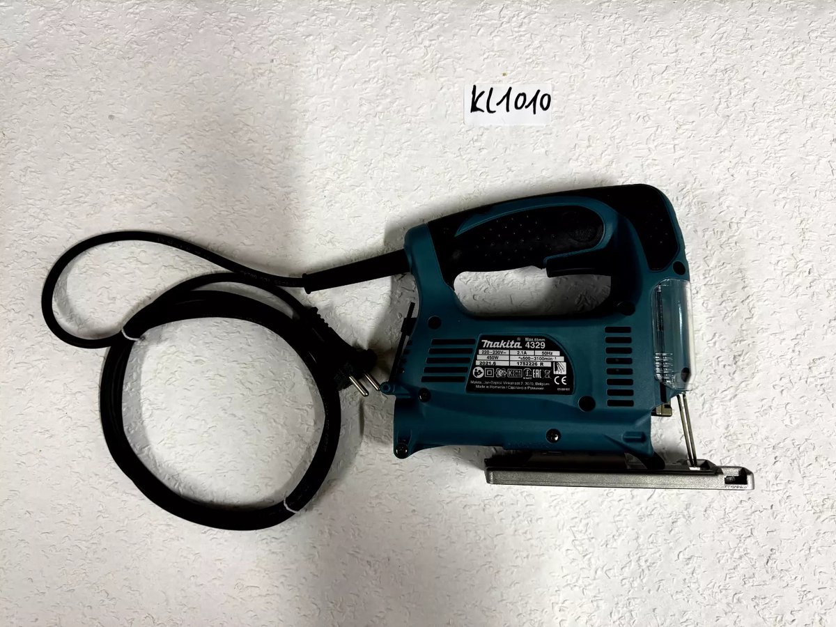 De Makita 4329K Boormachine in Koffer in één oogopslag