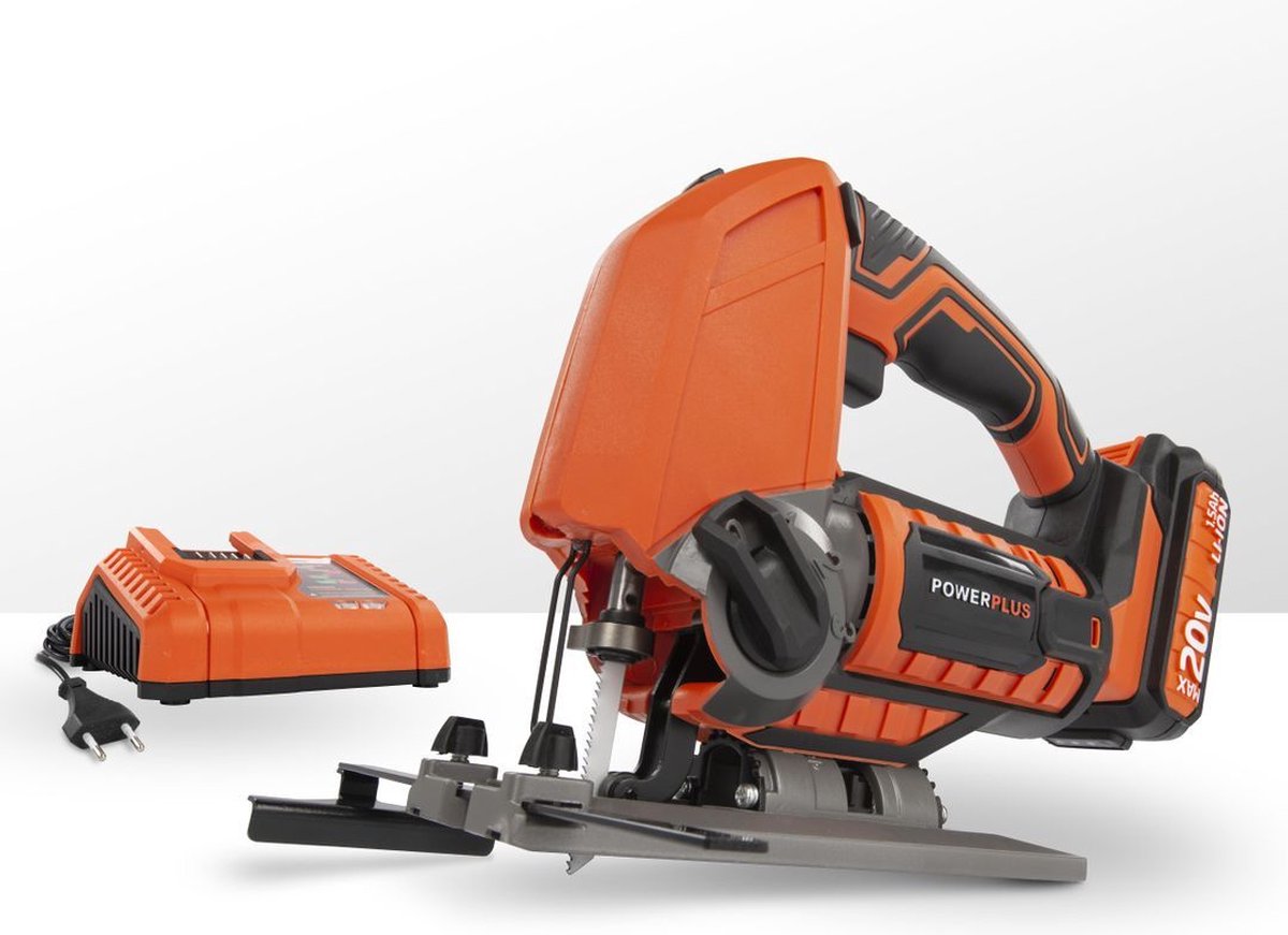 Wat vinden we goed aan de Powerplus Dual Power POWDPSET14 Decoupeerzaag Starterspakket