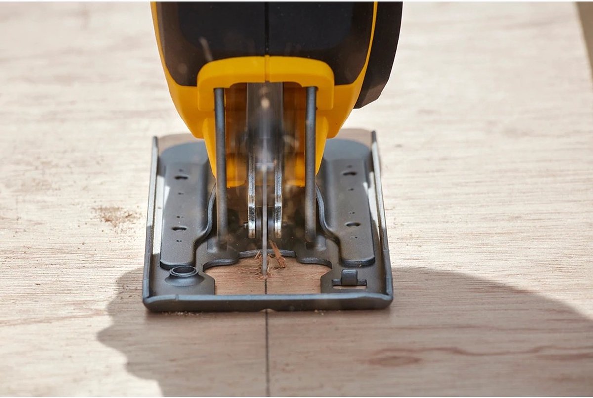 Stanley FATMAX V20 SFMCS600M2K Accu Decoupeerzaag 18V 4.0Ah