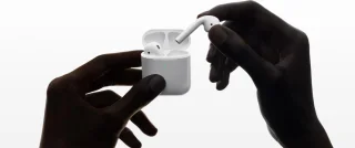 Apple AirPods 2 met draadloze oplaadcase