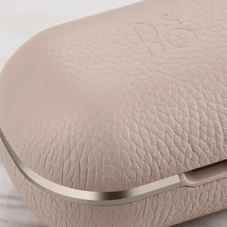 B&O BeoPlay E8 2.0 Limestone earbuds