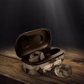 Call of Duty TWS Earbuds met Oplaadcase