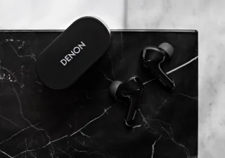 Denon Draadloze In-ear Oordopjes Zwart