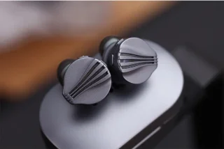 FiiO FW3 Bluetooth Oordopjes
