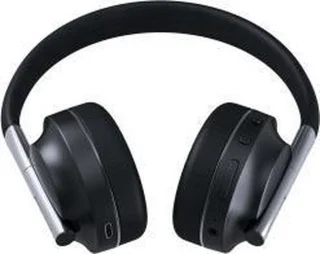 Happy Plugs Play Black