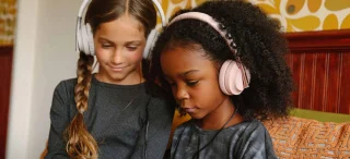 Happy Plugs Play Bluetooth Headset On-Ear Pink Gold