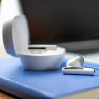 Poly Wireless Headphones