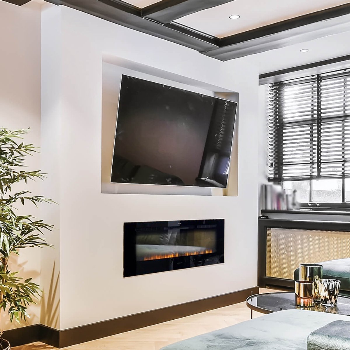 Xaralyn Trivero 130 Cinewall Inbouwhaard