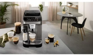 Espressomachine – Koffiemachine – Volautomatisch – Pistonmachine – Koffiezetapparaat – 15 Bar Pompdruk – Ingebouwde Koffiemolen