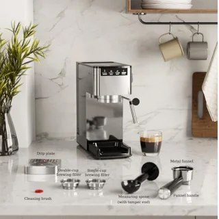 Espressomachine met 20 stangen en melkopschuimer voor cappuccino en koffie