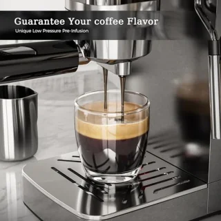 Espressomachine met 20 stangen en melkopschuimer voor cappuccino en koffie