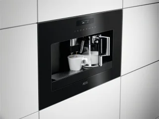 AEG KKE884500B Volledig Automatische Espressomachine