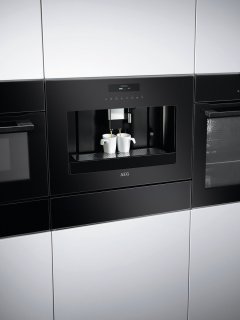 AEG KKE884500B Volledig Automatische Espressomachine