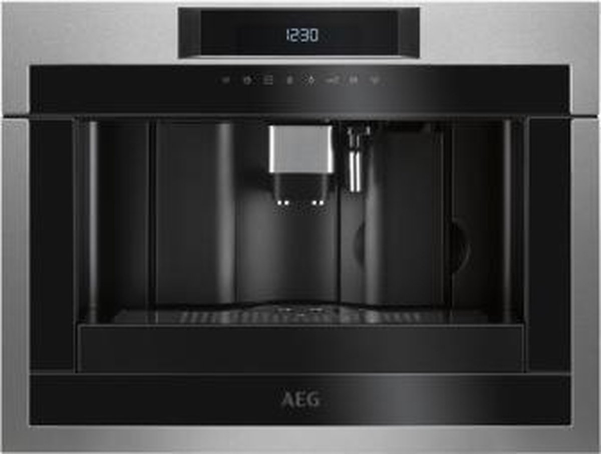 De AEG KKE884500M Inbouw espressomachine RVS in één oogopslag