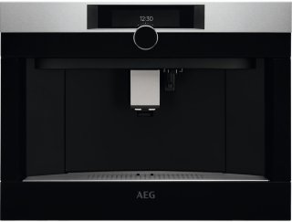 De AEG KKK994500M inbouwkoffiemachine 45 cm in één oogopslag