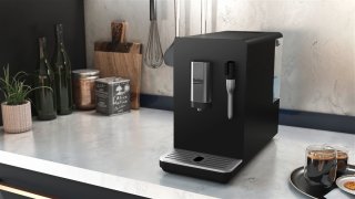 BEKO CEG3192B automatische espressomachine zwart