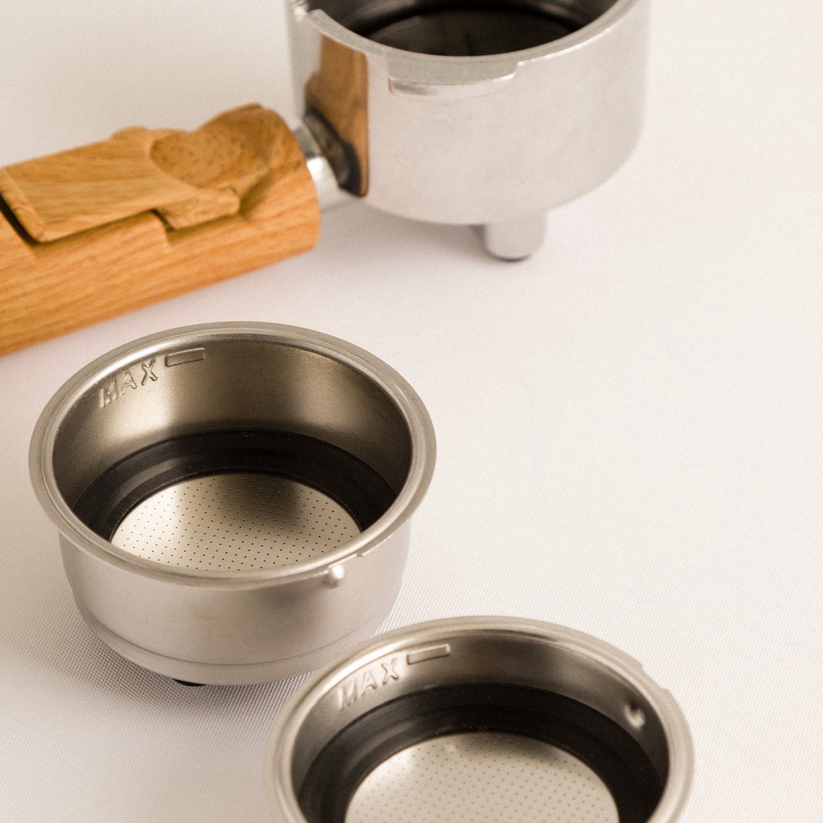 Wat vinden we goed aan de CREATE THERA RETRO Espresso Koffiemachine Gemalen Koffie