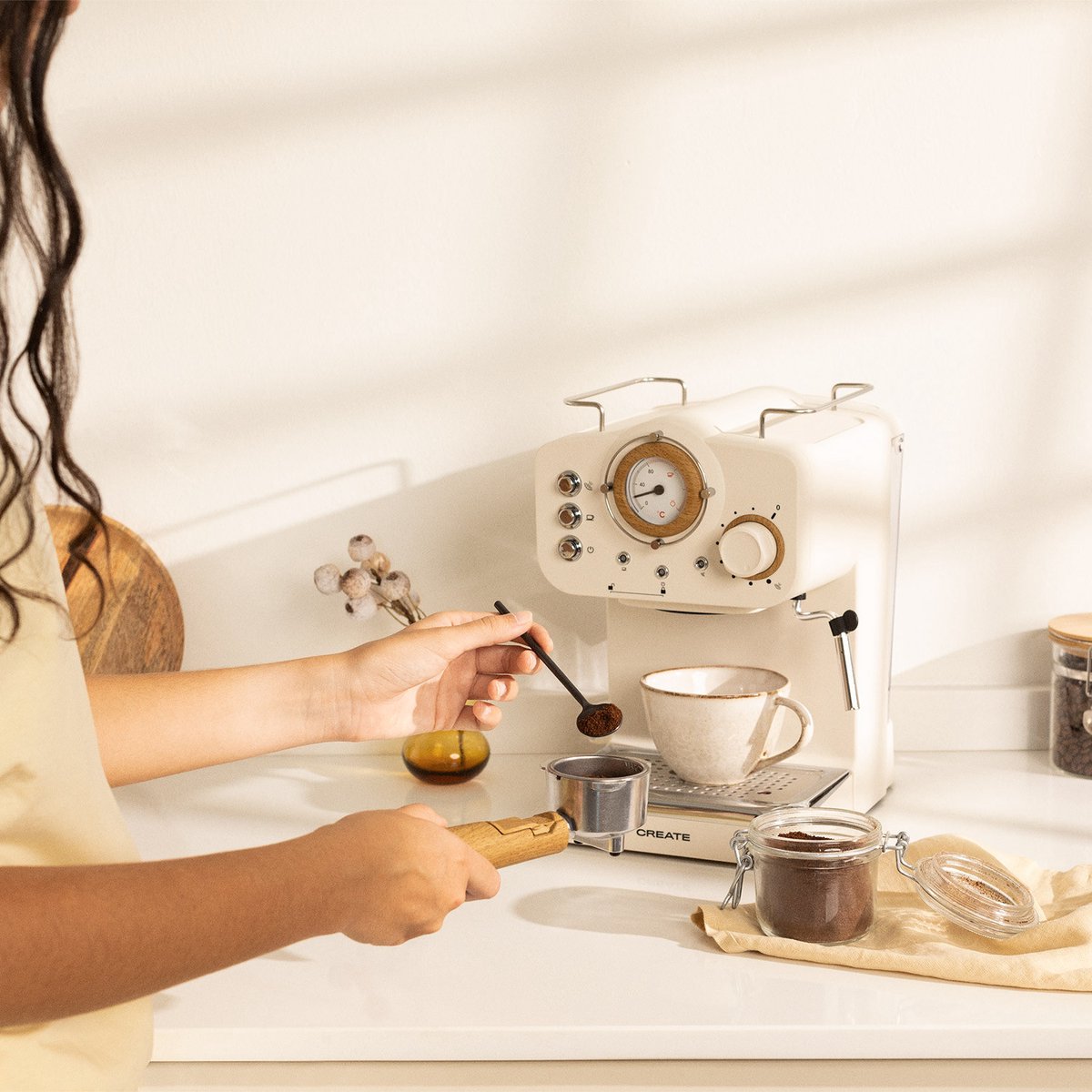 Wat vinden we goed aan de CREATE THERA RETRO Express Koffiemachine