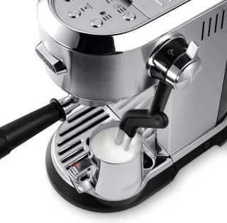 De'Longhi Dedica Maestro Plus EC950.M Pistonmachine