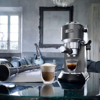 De'Longhi Dedica Style EC685.BK Pistonmachine Black
