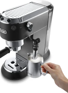 De'Longhi Dedica Style EC685.BK Pistonmachine Black