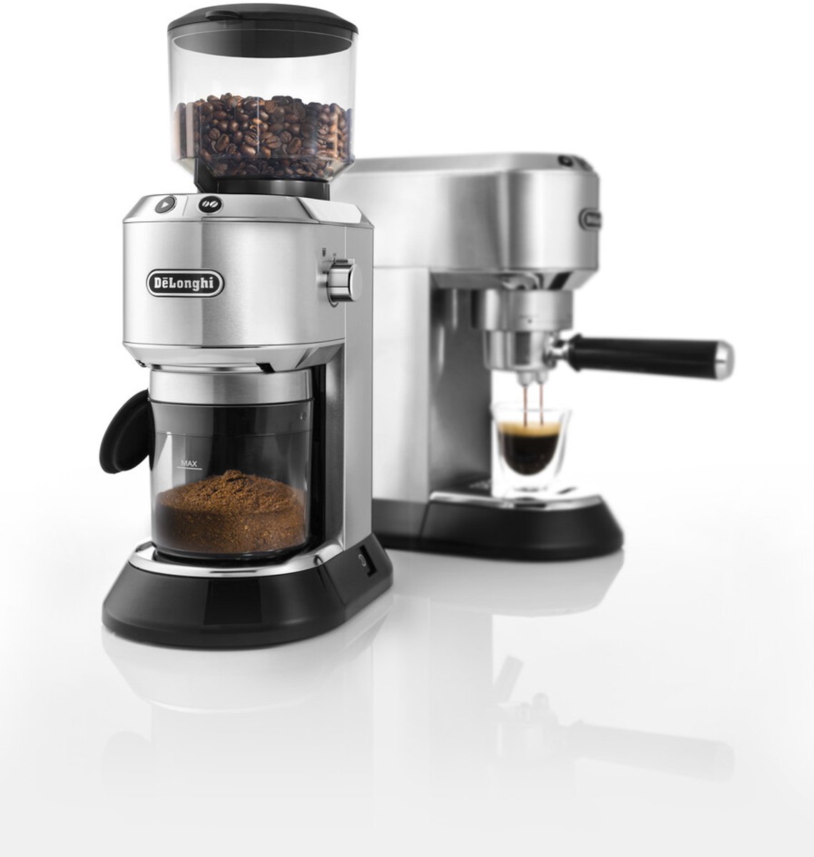 Wat vinden we goed aan de De'Longhi Dedica Style EC685.M Barista Pack met KG521 Koffiemolen