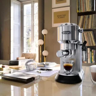 De'Longhi Dedica Style EC685.M Pistonmachine Metal