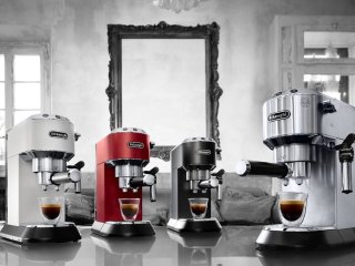 De'Longhi Dedica Style EC685.R Pistonmachine Red