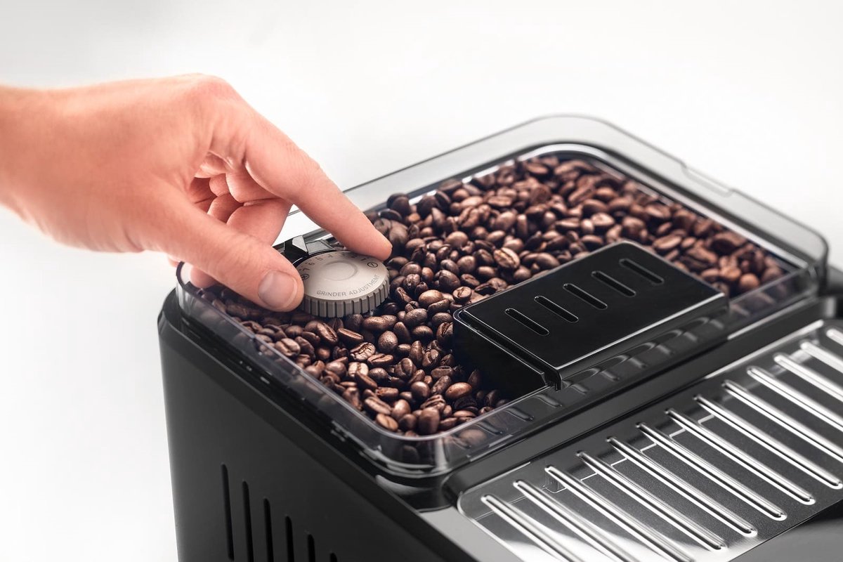 De'Longhi Eletta Explore Volautomaat Espressomachine Zwart
