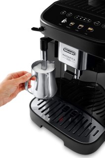 De'Longhi Magnifica Evo ECAM290.21.B espressomachine zwart