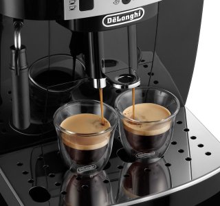 De'Longhi Magnifica S ECAM 22.110.B espressoapparaat