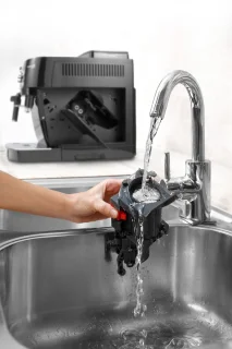 Wat vinden we goed aan de DeLonghi Magnifica S ECAM 22.115B Espressomachine