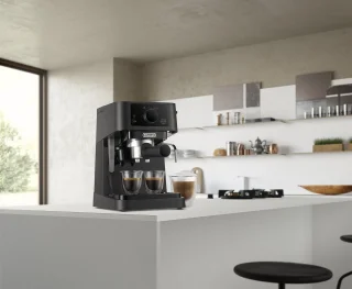 De'Longhi Stilosa EC235.BK Pistonmachine Zwart