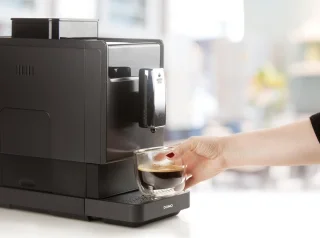 Domo DO718K Volautomatische Espressomachine Zwart