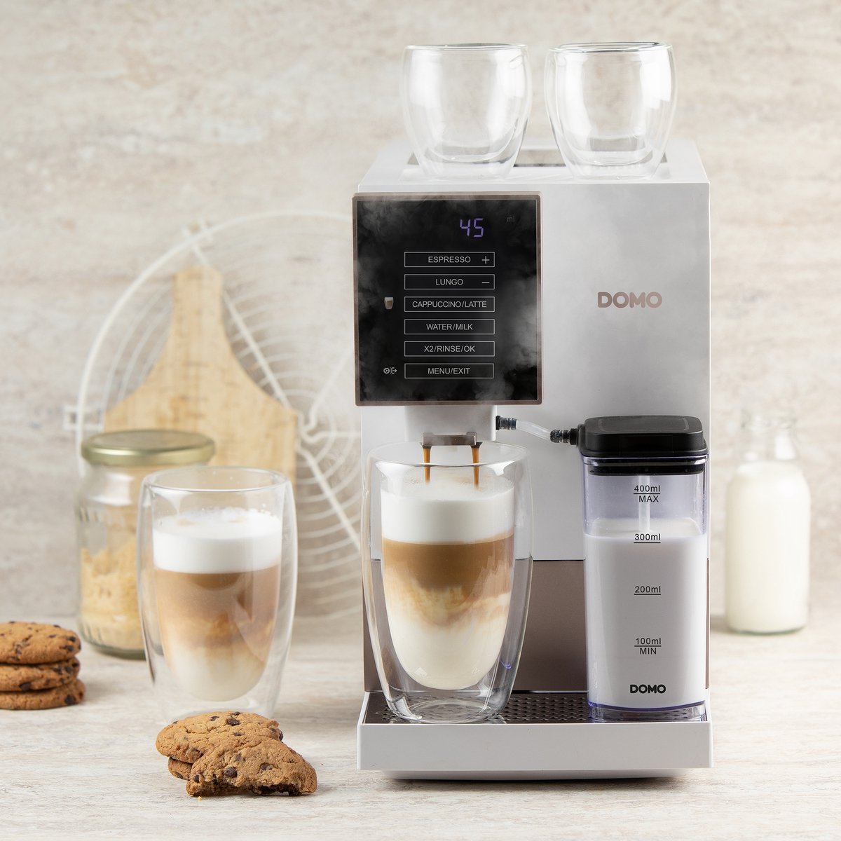 Wat vinden we goed aan de DOMO DO742K Volautomatische Espressomachine Wit