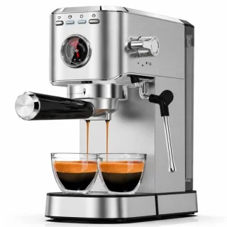 Espressomachine 20 Bar – 1350W – met melkopschuimer