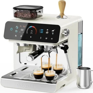Espressomachine met melkopschuimer